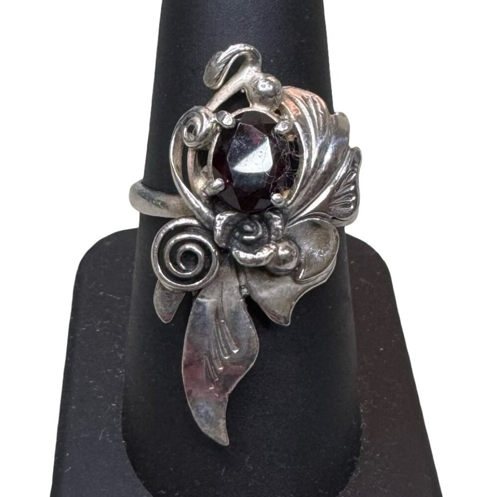 Vintage Valentin Signed Sterling Silver Ring Garnet Stone & Floral Art Deco Sz 8